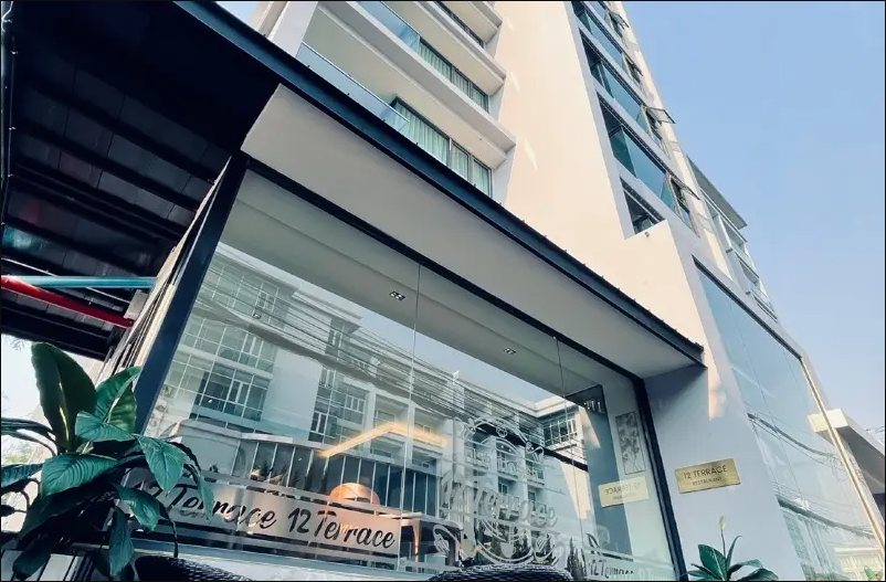 清邁寧曼十二山景酒店