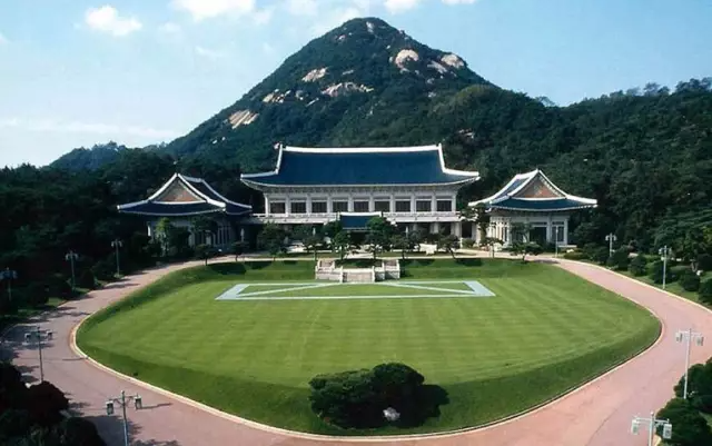 青瓦台