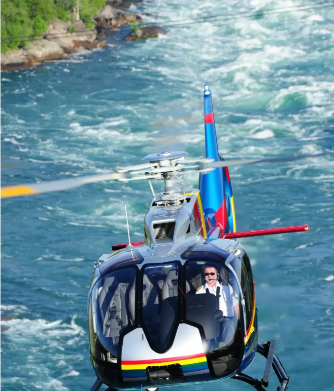加拿大直升機之旅