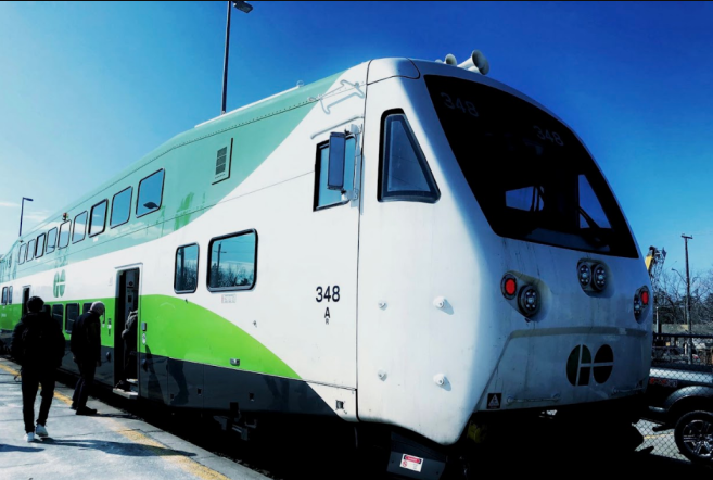 GO Train 火車
